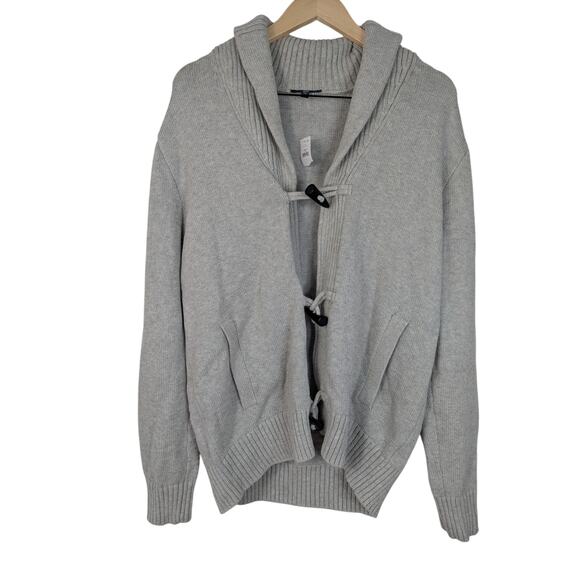 NWT Gap Men's Cotton Toggle Shawl Sweater Cardigan in Light Grey - Picture 1 of 7